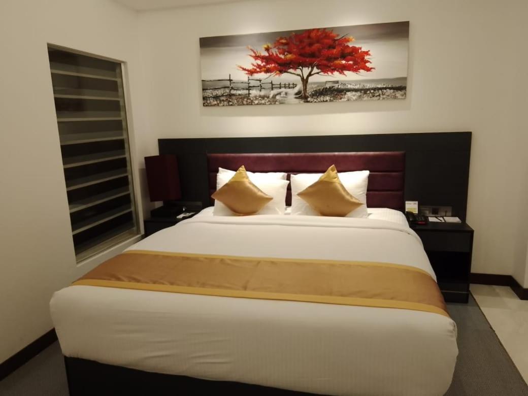 Hotel X Rajshahi Buitenkant foto