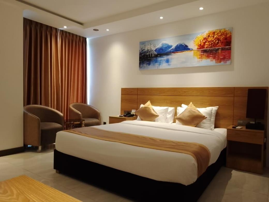 Hotel X Rajshahi Buitenkant foto